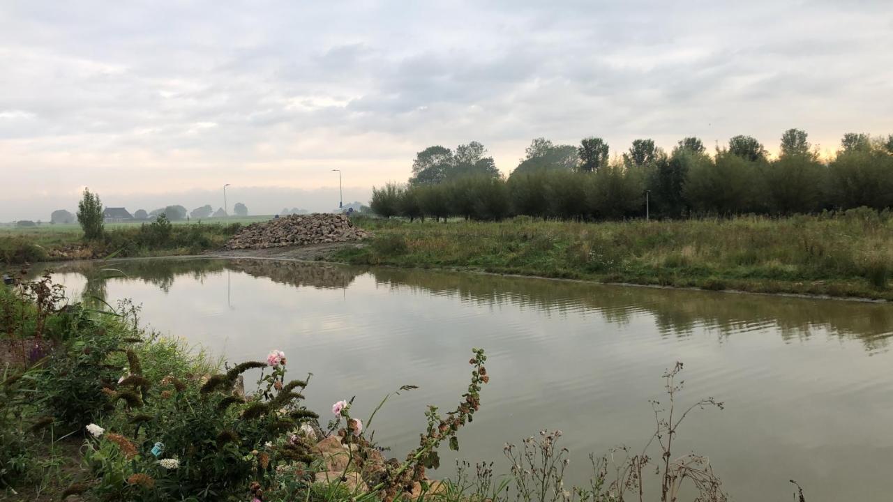 B&B Snurk Stiens, Fijn Verblijf Aan Open Vaarwater Extérieur photo