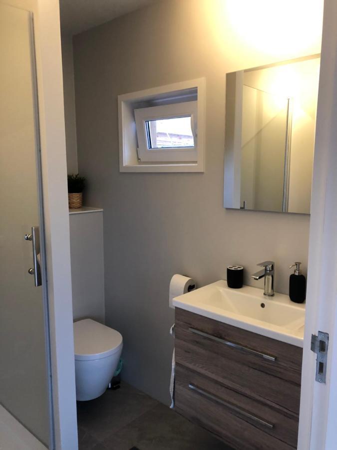 B&B Snurk Stiens, Fijn Verblijf Aan Open Vaarwater Extérieur photo