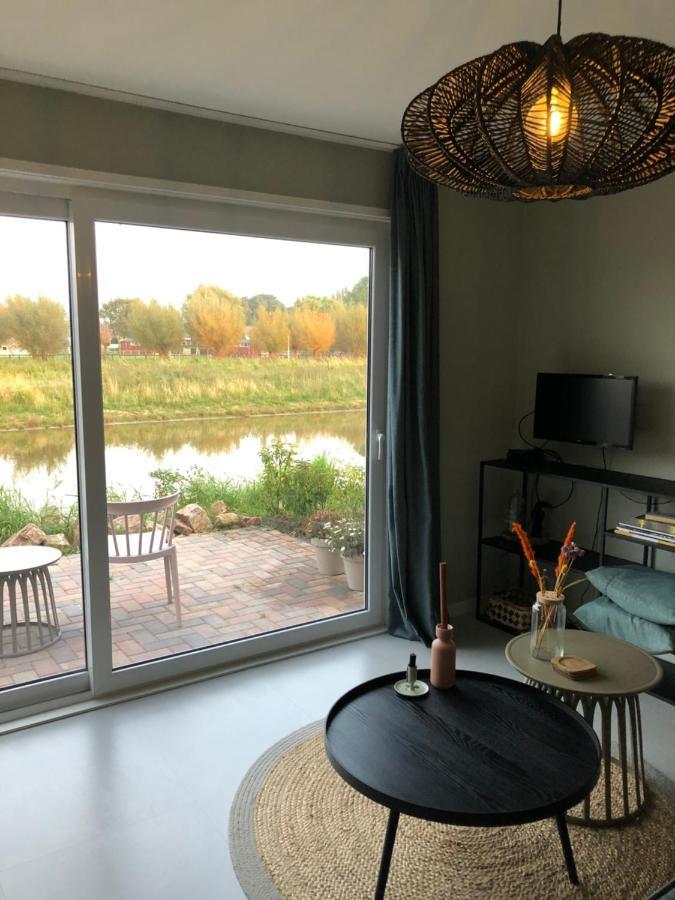 B&B Snurk Stiens, Fijn Verblijf Aan Open Vaarwater Extérieur photo