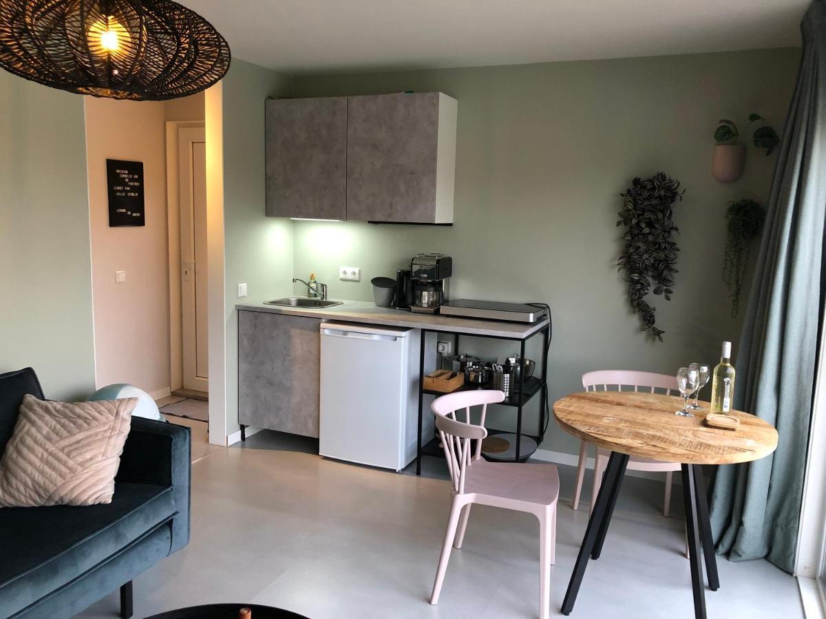 B&B Snurk Stiens, Fijn Verblijf Aan Open Vaarwater Extérieur photo