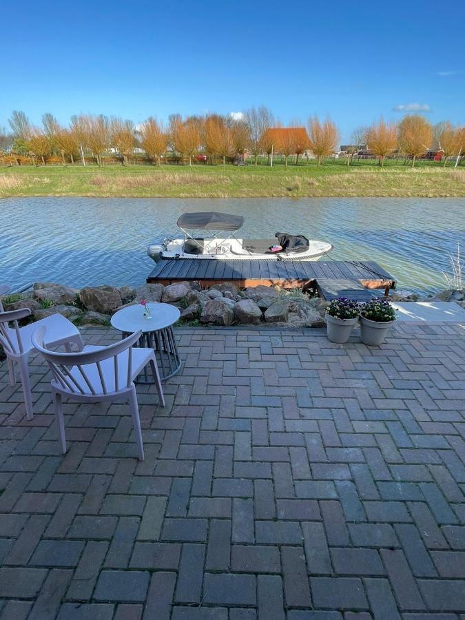 B&B Snurk Stiens, Fijn Verblijf Aan Open Vaarwater Extérieur photo